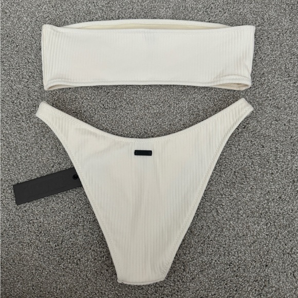 NWT Triangl White Bikini Set - Picture 2 of 4